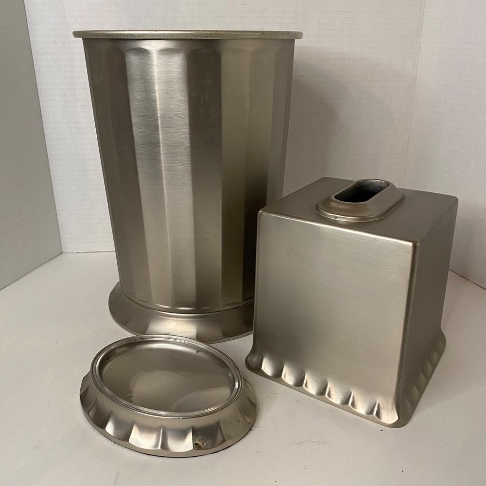 Metal brushed chrome bath set waste can,‎ tissue cover, soap dish heavy modern